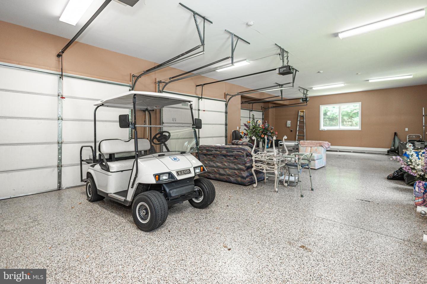 Moorestown, New Jersey, 08057, United States, 5 Bedrooms Bedrooms, ,7 BathroomsBathrooms,Residential,Active,1889333