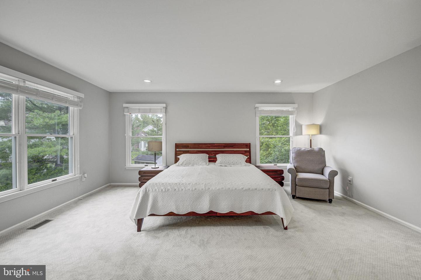 Plainsboro, New Jersey, 08536, United States, 5 Bedrooms Bedrooms, ,3 BathroomsBathrooms,Residential,Active,1853623