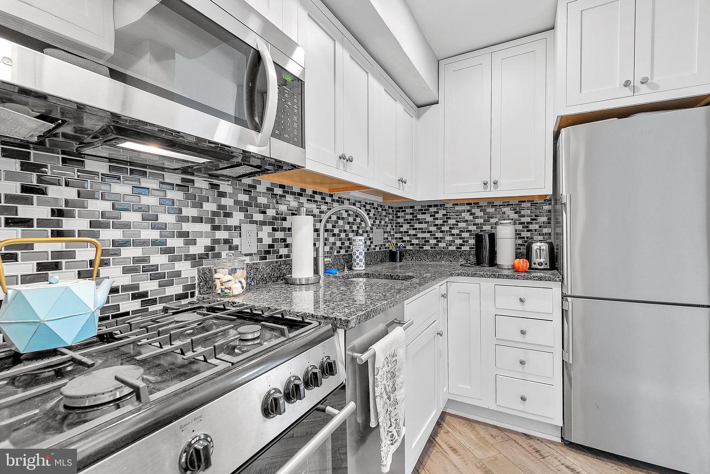 Washington, District Of Columbia, 20005, United States, 3 Bedrooms Bedrooms, ,4 BathroomsBathrooms,Residential,Active,1943762