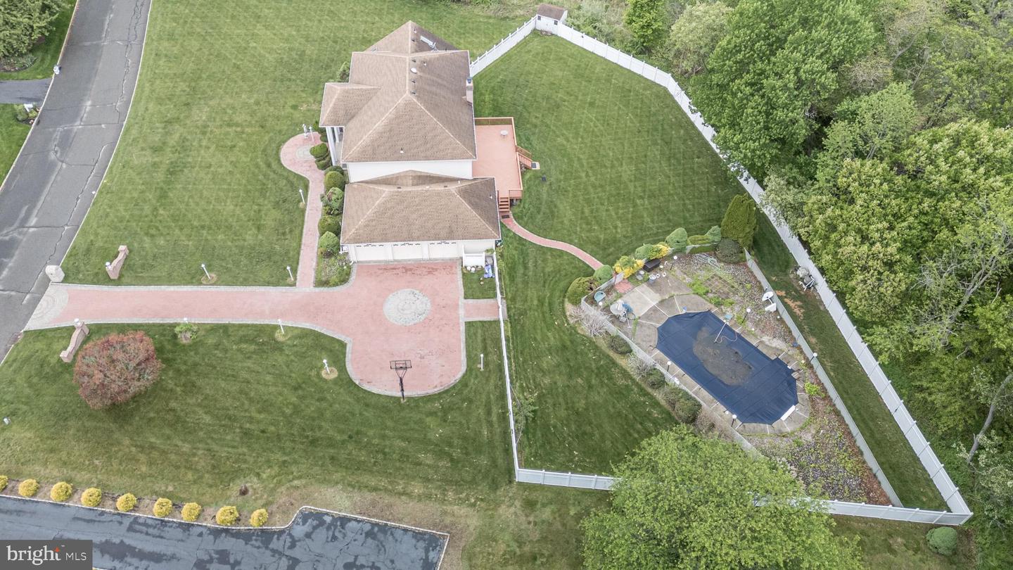 Monmouth Junction, New Jersey, 08852, United States, 5 Bedrooms Bedrooms, ,6 BathroomsBathrooms,Residential,Active,2044533