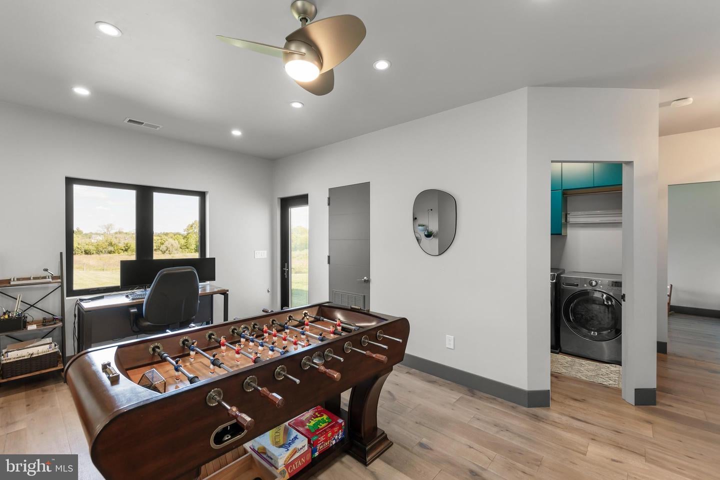 Berryville, Virginia, 22611, United States, 4 Bedrooms Bedrooms, ,4 BathroomsBathrooms,Residential,Active,1945547