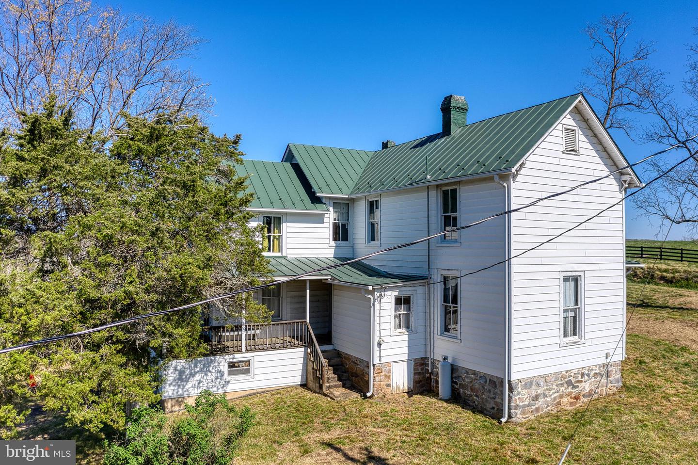 Culpeper, Virginia, 22701, United States, 4 Bedrooms Bedrooms, ,1 BathroomBathrooms,Residential,Active,1799358