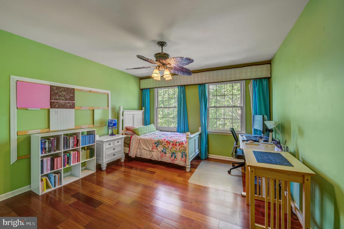 Plainsboro, New Jersey, 08536, United States, 5 Bedrooms Bedrooms, ,4 BathroomsBathrooms,Residential,Active,1936613