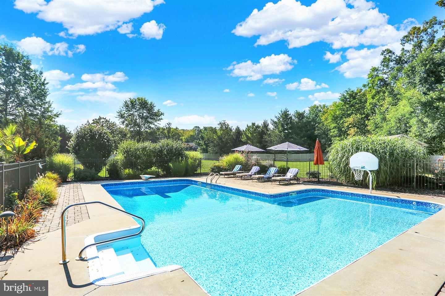 Mechanicsburg, Pennsylvania, 17050, United States, 4 Bedrooms Bedrooms, ,6 BathroomsBathrooms,Residential,Active,1941336