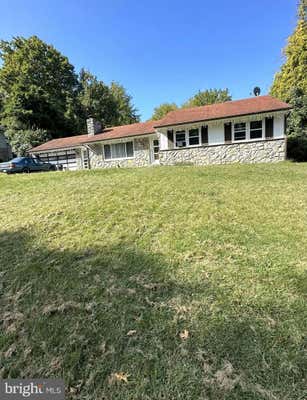 924 PARKSIDE DR S, READING, PA 19611 - Image 1