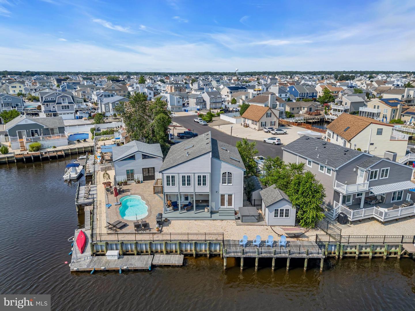 Manahawkin, New Jersey, 08050, United States, 4 Bedrooms Bedrooms, ,2 BathroomsBathrooms,Residential,Active,1919073