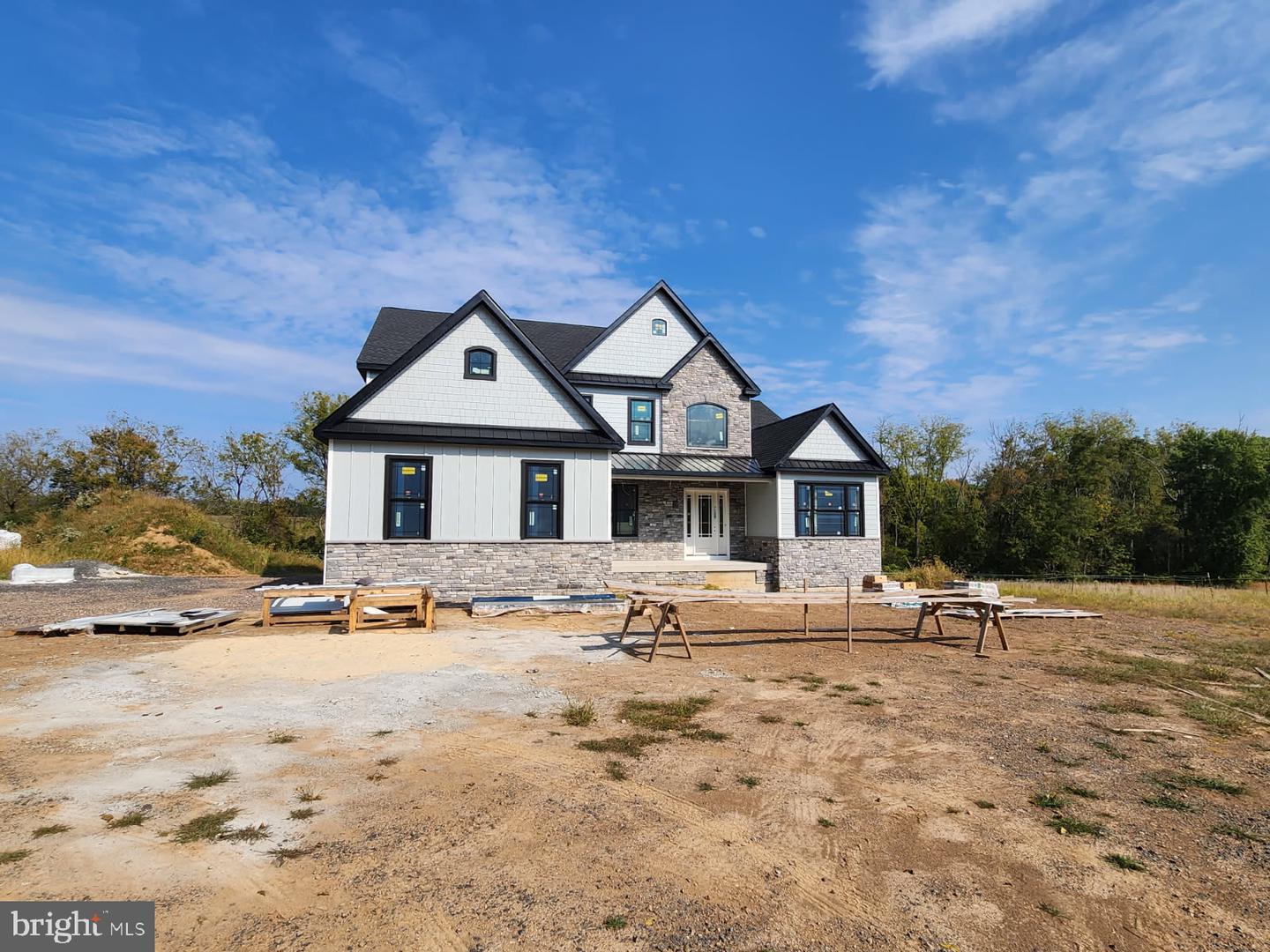 Chalfont, Pennsylvania, 18914, United States, ,5 BathroomsBathrooms,Residential,Active,1702155