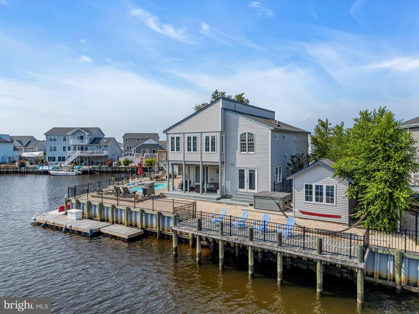 Manahawkin, New Jersey, 08050, United States, 4 Bedrooms Bedrooms, ,2 BathroomsBathrooms,Residential,Active,1919073