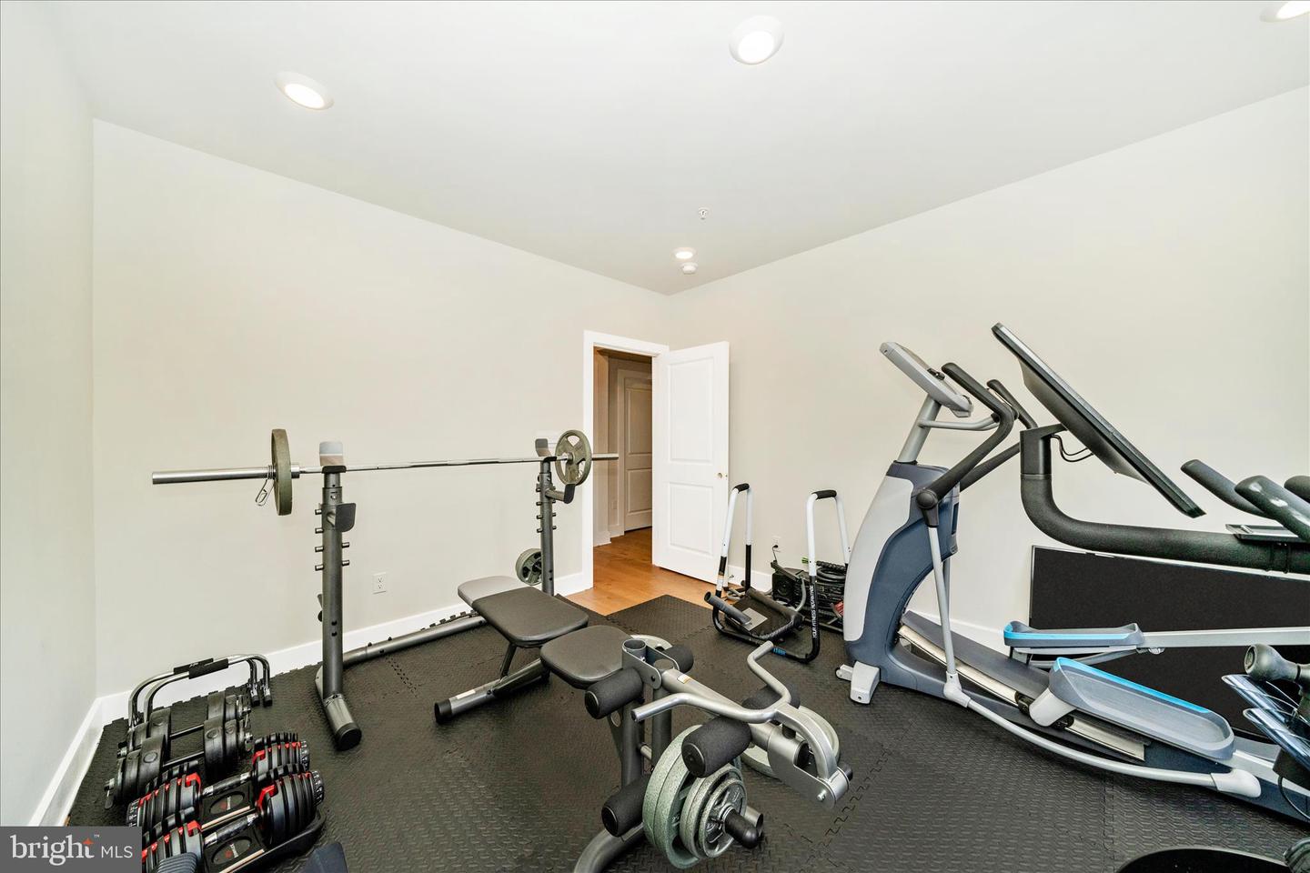 Germantown, Maryland, 20874, United States, 7 Bedrooms Bedrooms, ,6 BathroomsBathrooms,Residential,Active,2045016