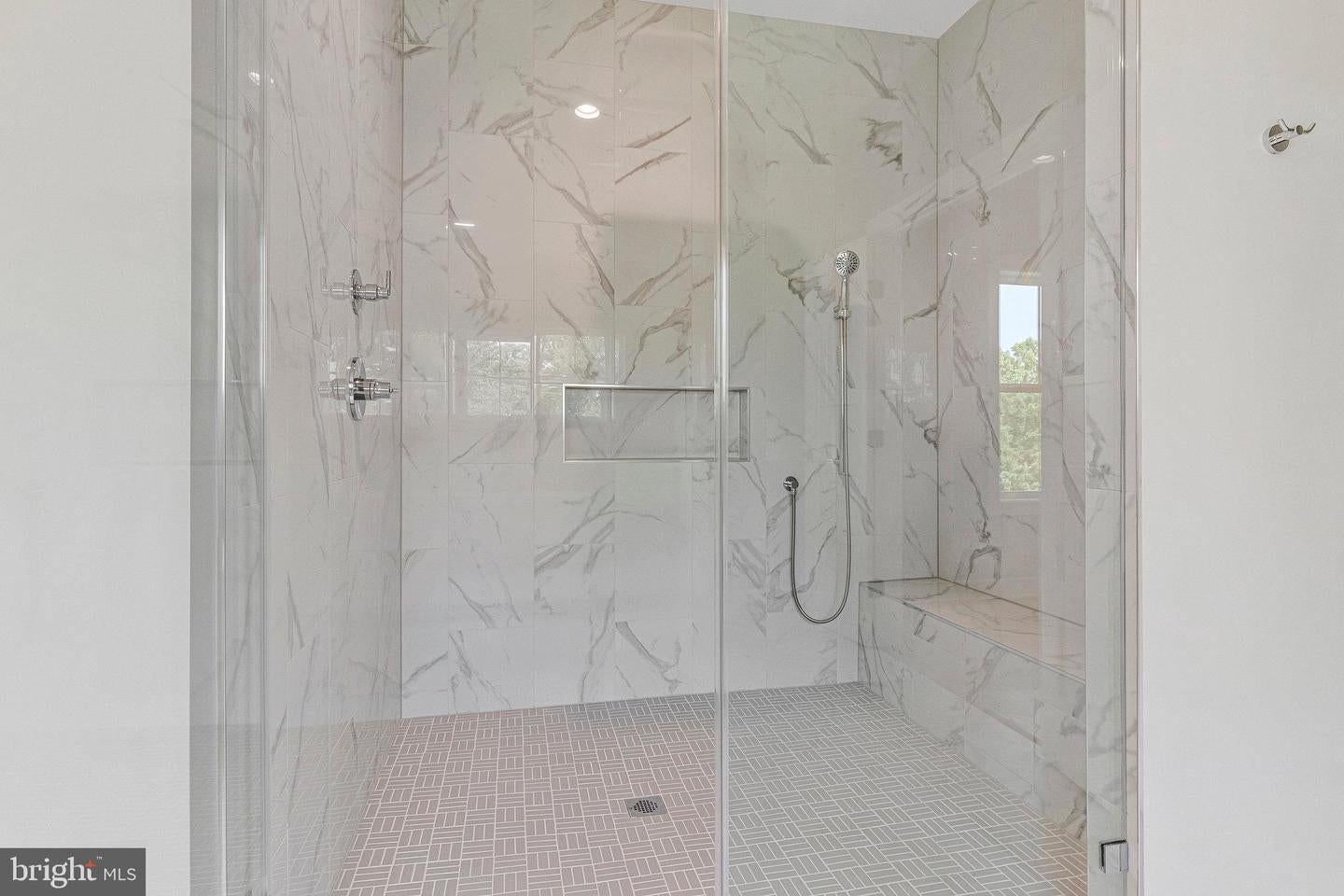 Falls Church, Virginia, 22046, United States, 7 Bedrooms Bedrooms, ,7 BathroomsBathrooms,Residential,Active,2006868