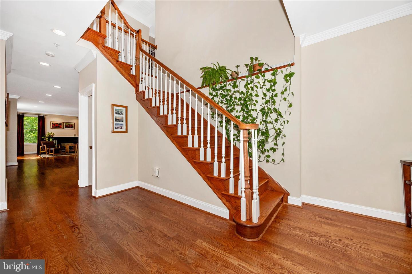 Kensington, Maryland, 20895, United States, 5 Bedrooms Bedrooms, ,5 BathroomsBathrooms,Residential,Active,2044984