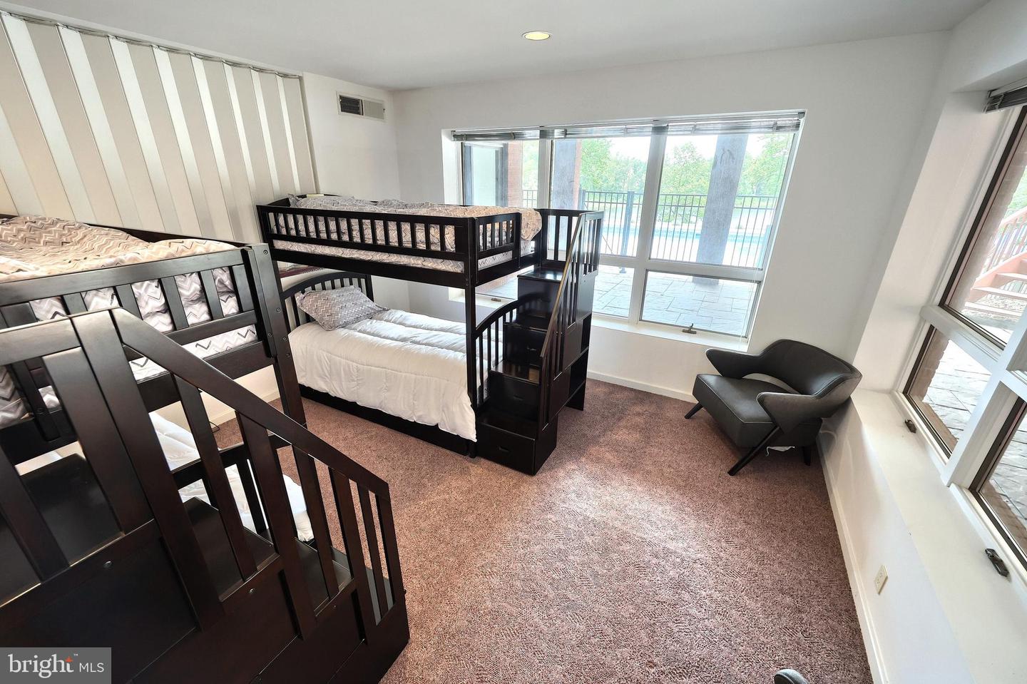 Spring Grove, Pennsylvania, 17362, United States, 6 Bedrooms Bedrooms, ,6 BathroomsBathrooms,Residential,Active,1825088