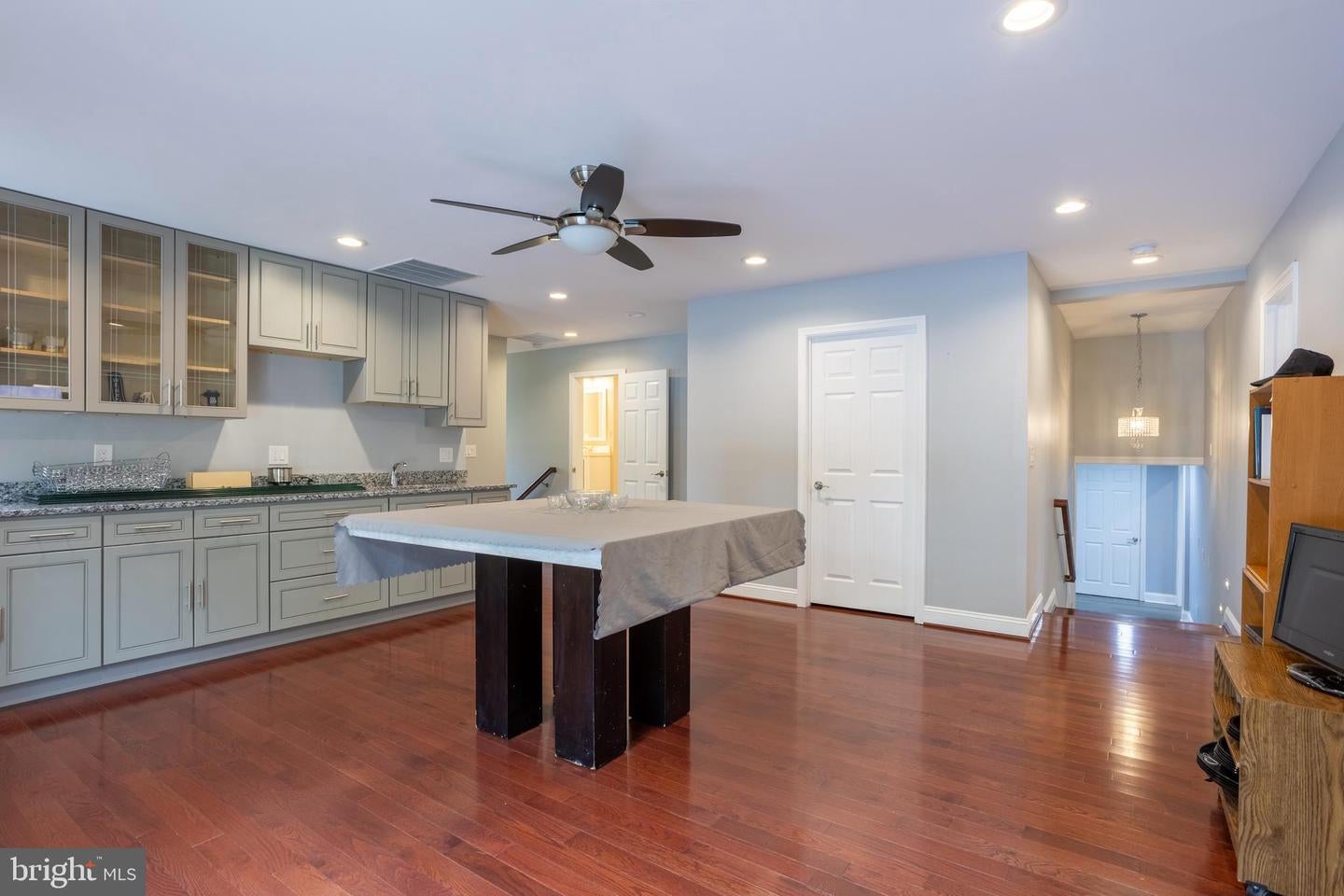 Baltimore, Maryland, 21208, United States, 7 Bedrooms Bedrooms, ,7 BathroomsBathrooms,Residential,Active,2043436