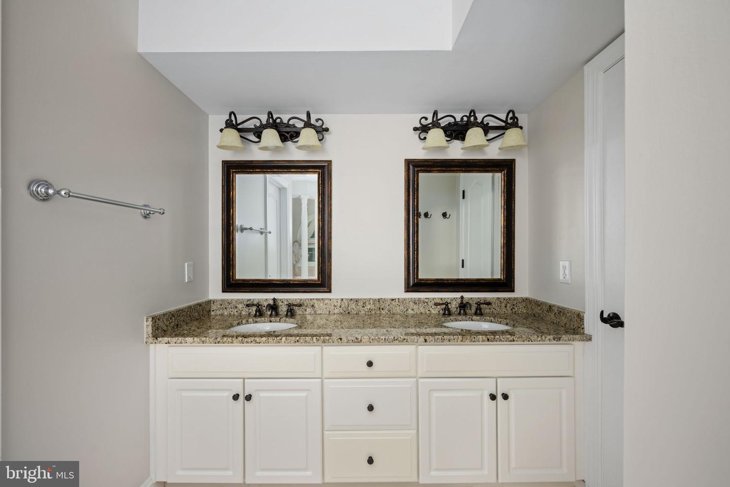 Spotsylvania, Virginia, 22551, United States, 5 Bedrooms Bedrooms, ,5 BathroomsBathrooms,Residential,Contingent,1893243