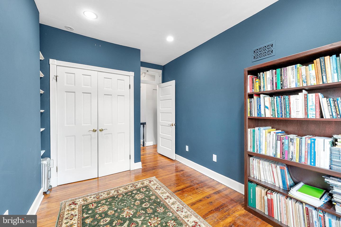 Washington, District Of Columbia, 20005, United States, 3 Bedrooms Bedrooms, ,4 BathroomsBathrooms,Residential,Active,1943762