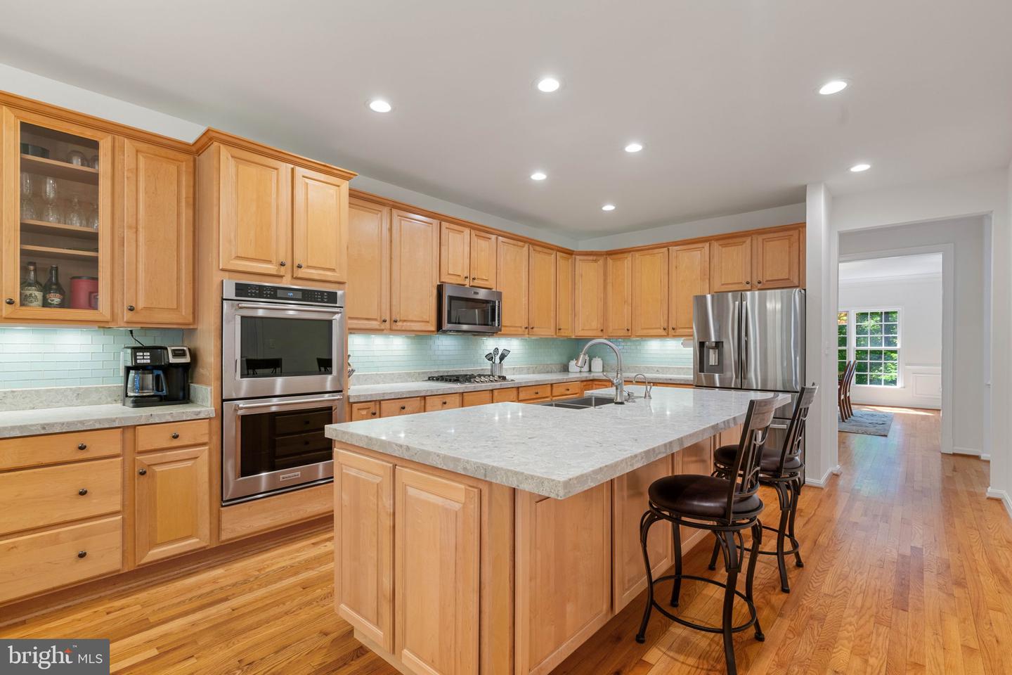 Springfield, Virginia, 22153, United States, 6 Bedrooms Bedrooms, ,6 BathroomsBathrooms,Residential,Active,2044593
