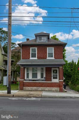 406 S MARKET ST, ELIZABETHTOWN, PA 17022 - Image 1