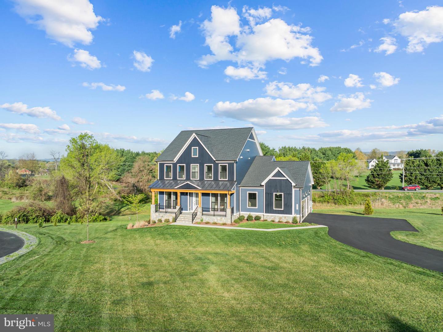 Waterford, Virginia, 20197, United States, 5 Bedrooms Bedrooms, ,5 BathroomsBathrooms,Residential,Active,2036029