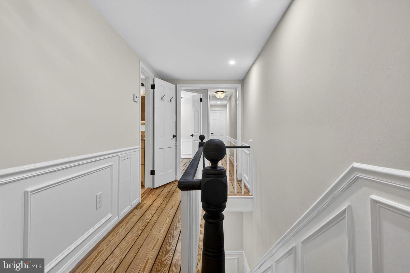 Alexandria, Virginia, 22314, United States, 3 Bedrooms Bedrooms, ,3 BathroomsBathrooms,Residential,Active,2044570