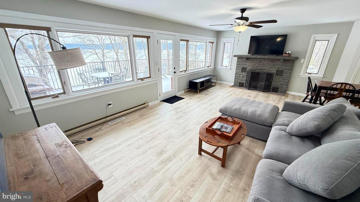 Lakeville, Pennsylvania, 18438, United States, 4 Bedrooms Bedrooms, ,2 BathroomsBathrooms,Residential,Active,2007650