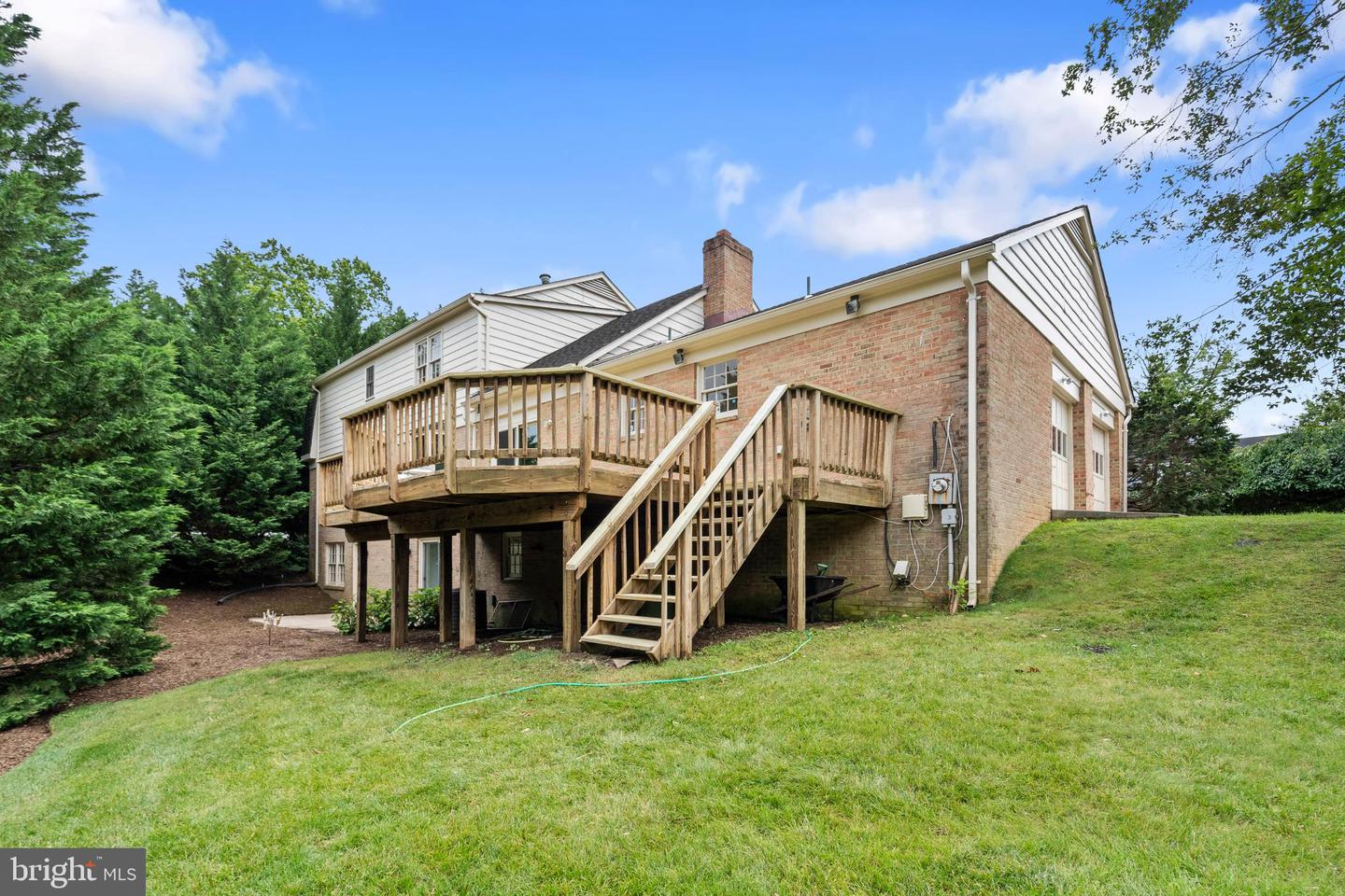 Arlington, Virginia, 22207, United States, 5 Bedrooms Bedrooms, ,4 BathroomsBathrooms,Residential,Active,1843845