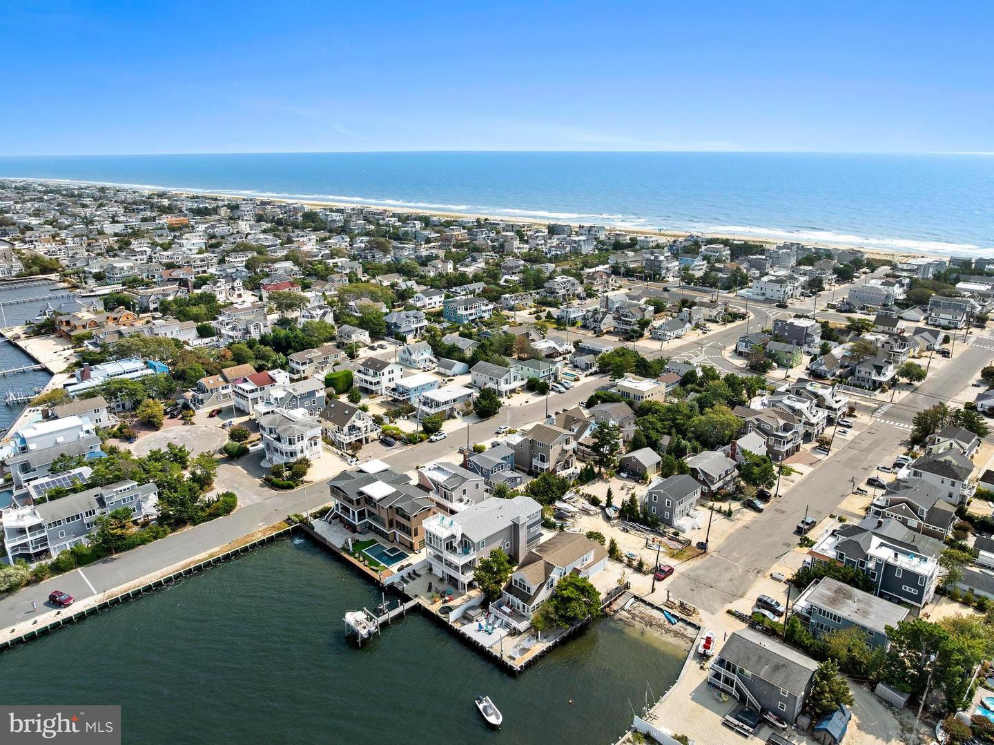 Surf City, New Jersey, 08008, United States, 4 Bedrooms Bedrooms, ,2 BathroomsBathrooms,Residential,Active,1941334