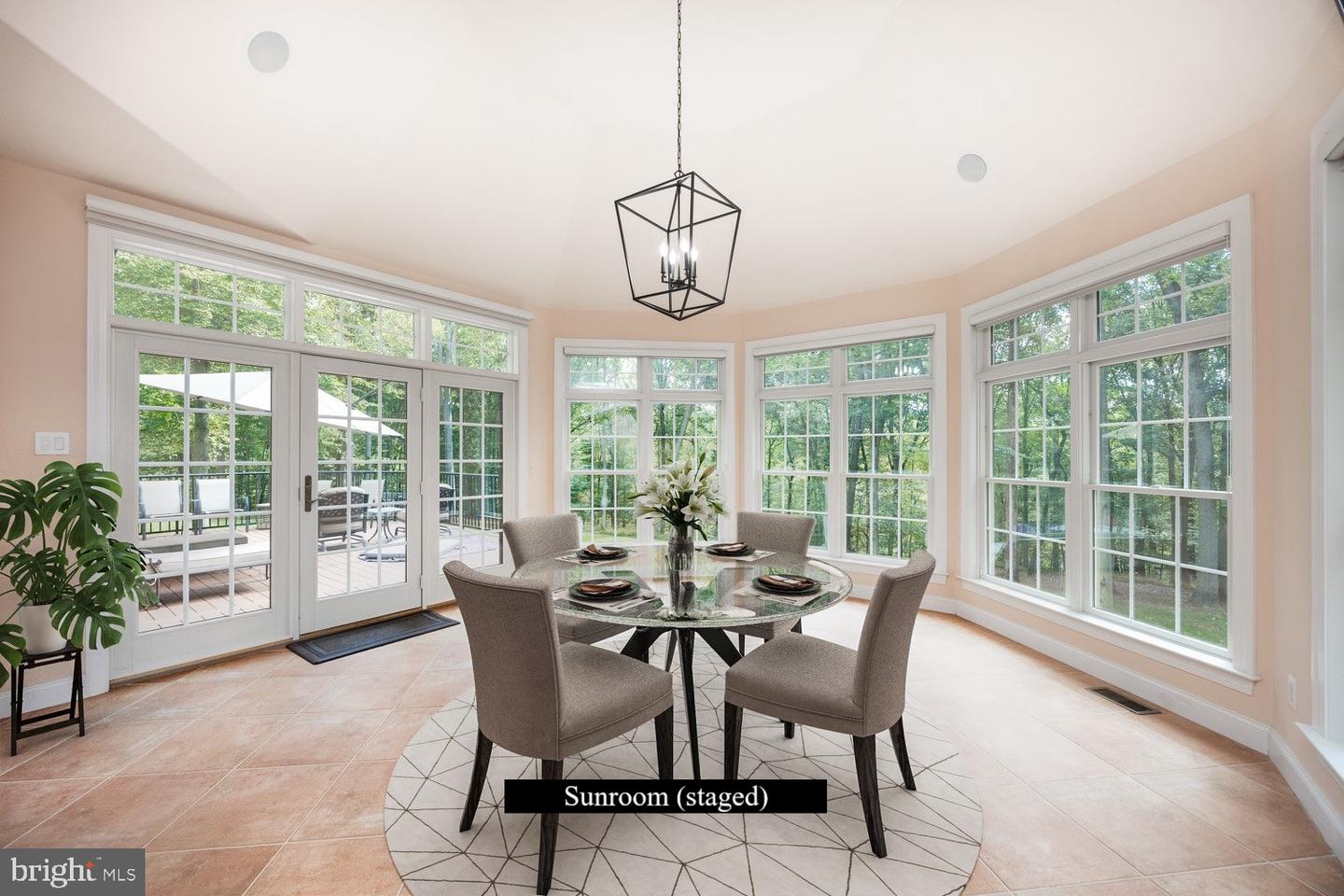 Landenberg, Pennsylvania, 19350, United States, 5 Bedrooms Bedrooms, ,6 BathroomsBathrooms,Residential,Active,1965819