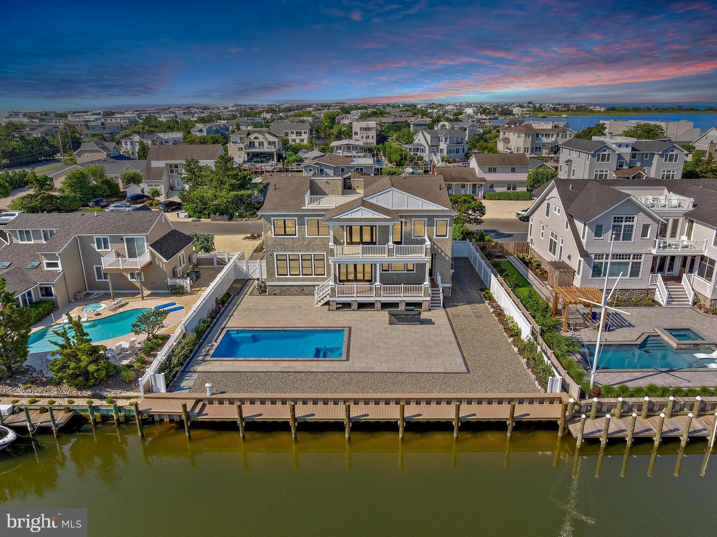 Long Beach Township, New Jersey, 08008, United States, 6 Bedrooms Bedrooms, ,7 BathroomsBathrooms,Residential,Active,1889026