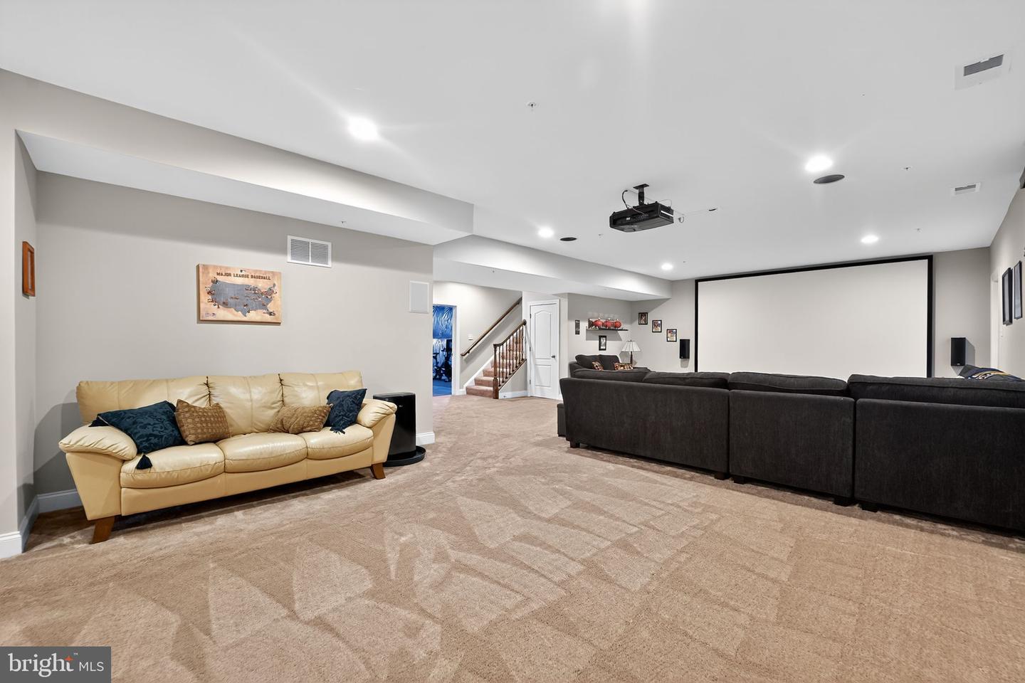 Middle River, Maryland, 21220, United States, 5 Bedrooms Bedrooms, ,5 BathroomsBathrooms,Residential,Active,1965821