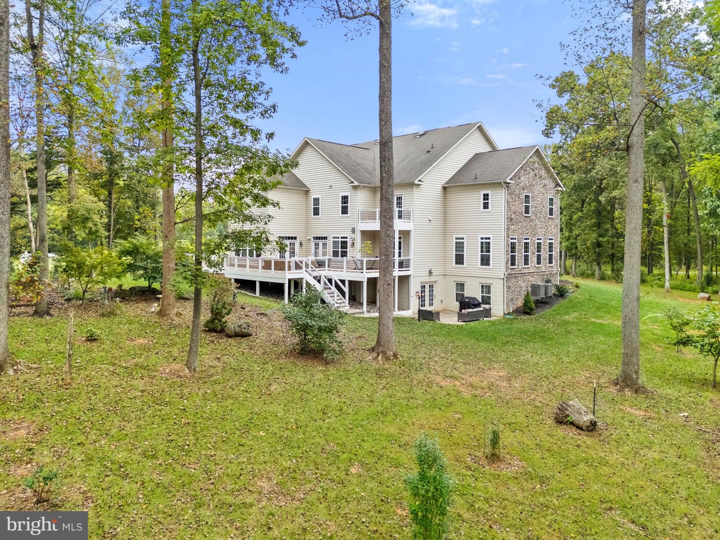 Ashburn, Virginia, 20148, United States, 5 Bedrooms Bedrooms, ,6 BathroomsBathrooms,Residential,Active,1952301