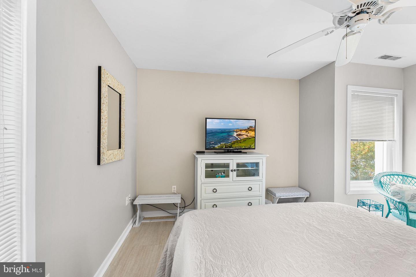 Fenwick Island, Delaware, 19944, United States, 6 Bedrooms Bedrooms, ,6 BathroomsBathrooms,Residential,Active,1973374