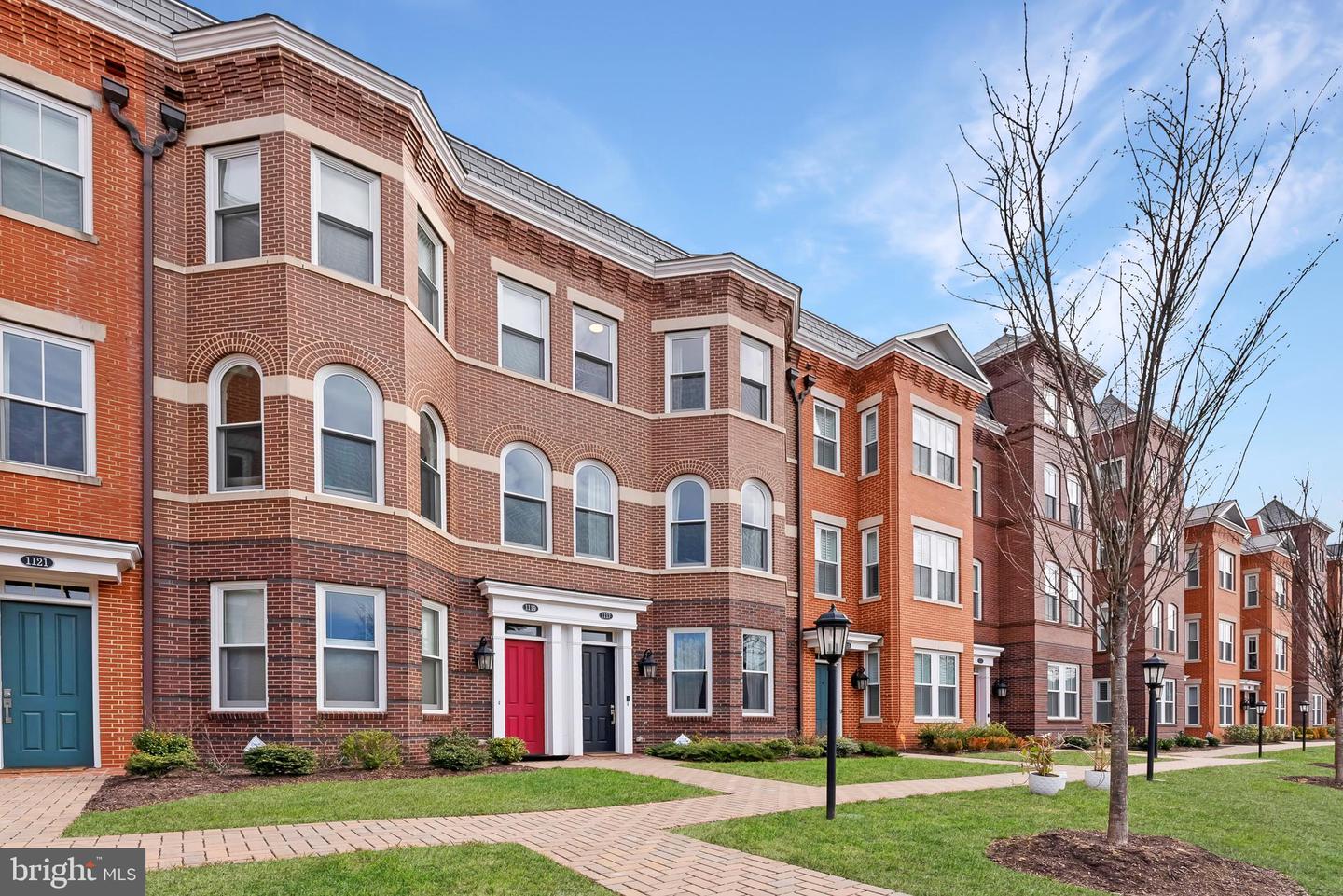 Alexandria, Virginia, 22314, United States, 3 Bedrooms Bedrooms, ,4 BathroomsBathrooms,Residential,Active,1933713
