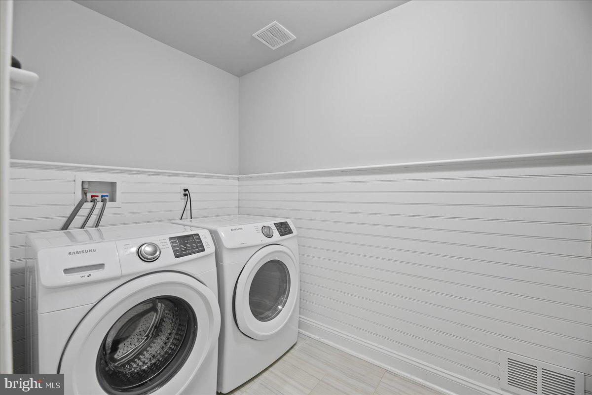 Princeton, New Jersey, 08540, United States, 6 Bedrooms Bedrooms, ,5 BathroomsBathrooms,Residential,Active,2001064