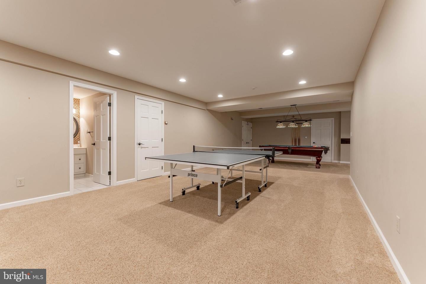 Wilmington, Delaware, 19807, United States, 6 Bedrooms Bedrooms, ,10 BathroomsBathrooms,Residential,Active,1839436