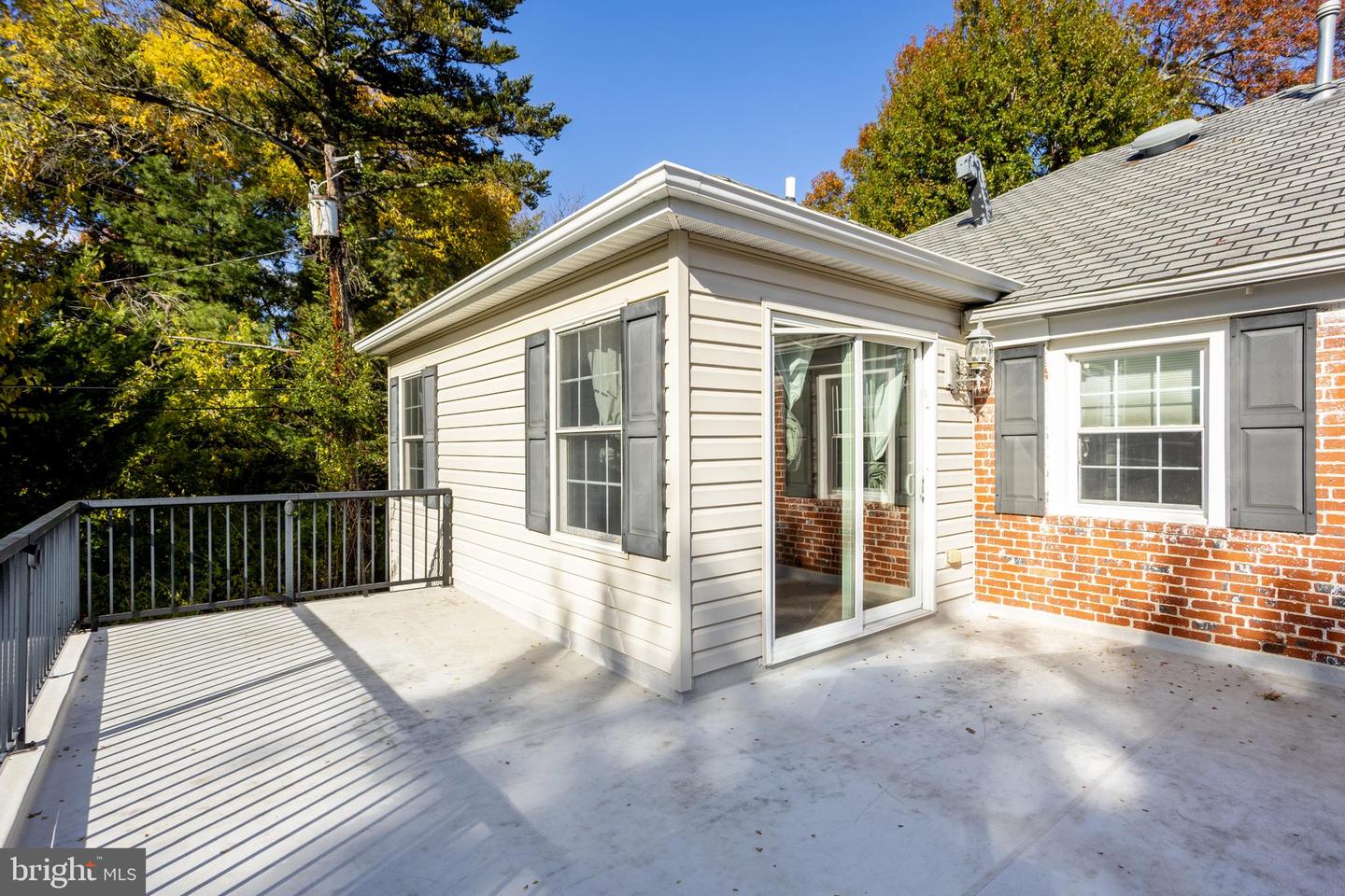 Baltimore, Maryland, 21215, United States, 6 Bedrooms Bedrooms, ,6 BathroomsBathrooms,Residential,Active,1985862