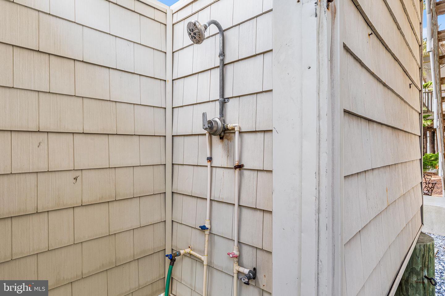 Fenwick Island, Delaware, 19944, United States, 6 Bedrooms Bedrooms, ,6 BathroomsBathrooms,Residential,Active,1973374