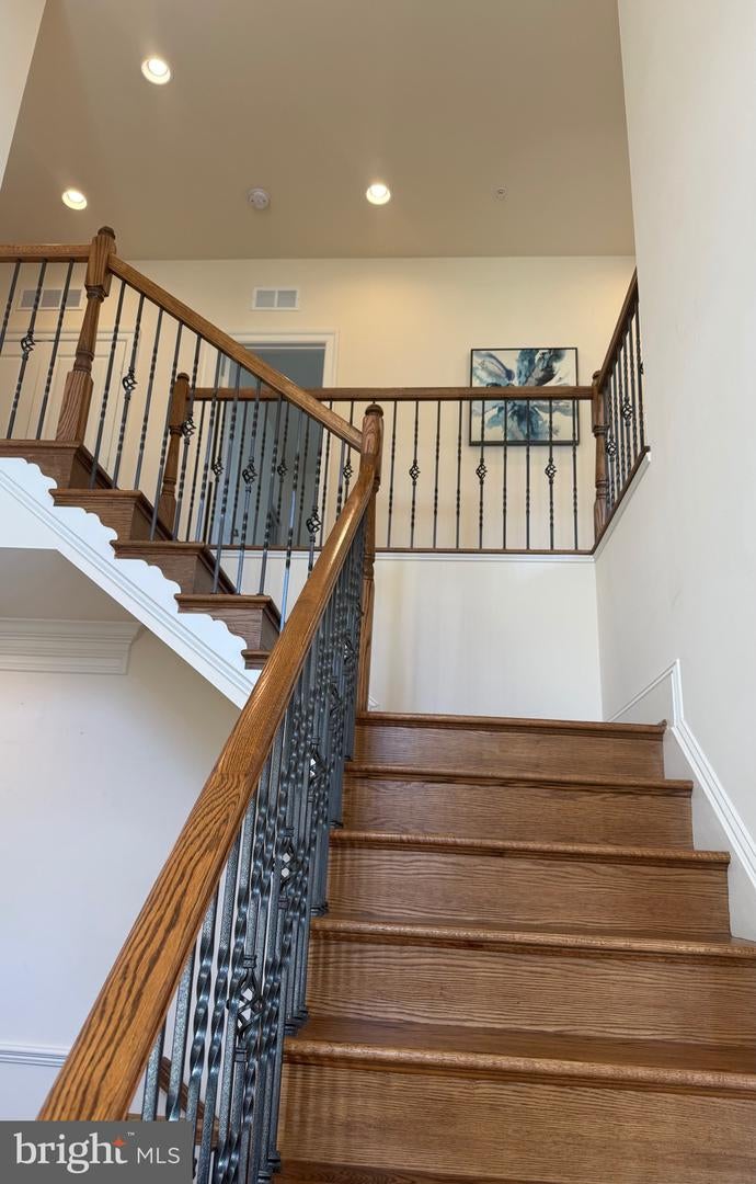 Clarksburg, Maryland, 20871, United States, 4 Bedrooms Bedrooms, ,4 BathroomsBathrooms,Residential,Active,2037095