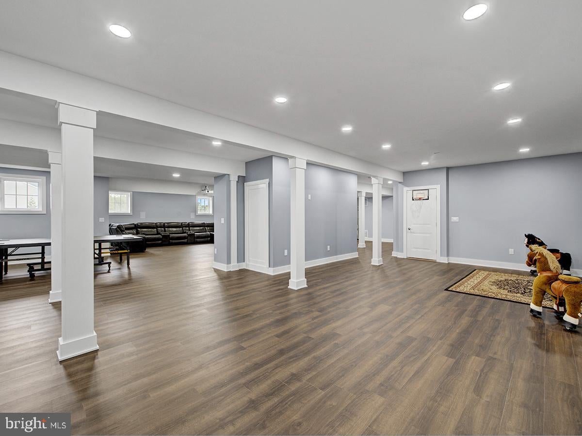 Monmouth Junction, New Jersey, 08852, United States, 5 Bedrooms Bedrooms, ,6 BathroomsBathrooms,Residential,Active,1820314