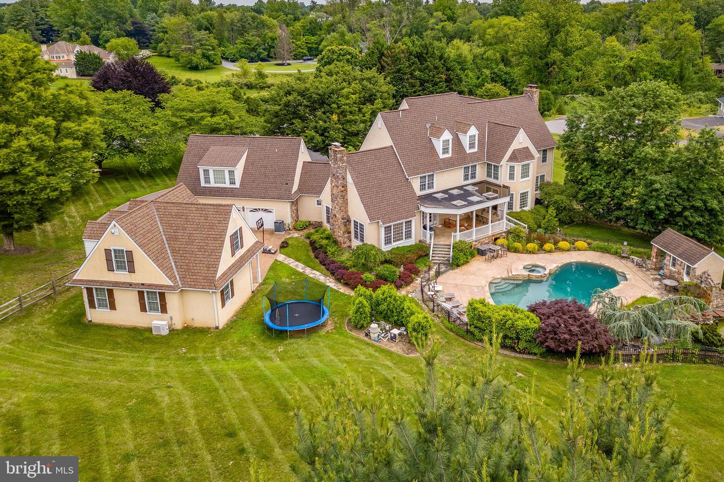 Wilmington, Delaware, 19807, United States, 6 Bedrooms Bedrooms, ,10 BathroomsBathrooms,Residential,Active,1839436