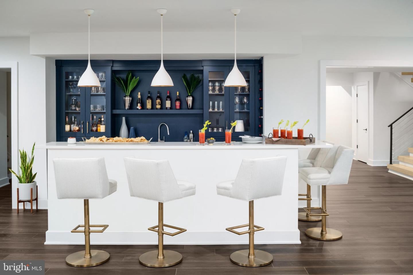 Arlington, Virginia, 22207, United States, 6 Bedrooms Bedrooms, ,9 BathroomsBathrooms,Residential,Active,1972156