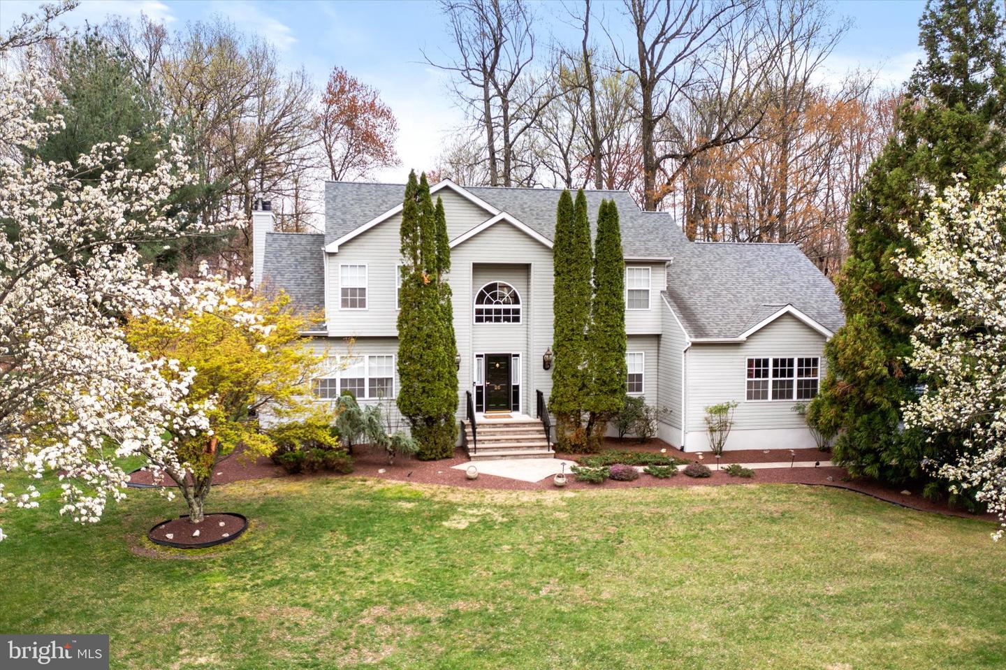 Robbinsville, New Jersey, 08691, United States, 5 Bedrooms Bedrooms, ,4 BathroomsBathrooms,Residential,Active,1920249