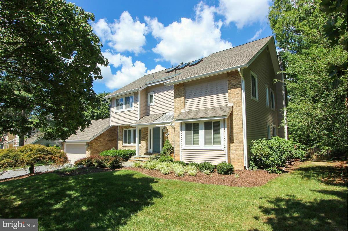 North Potomac, Maryland, 20878, United States, 5 Bedrooms Bedrooms, ,4 BathroomsBathrooms,Residential,Active,1888955