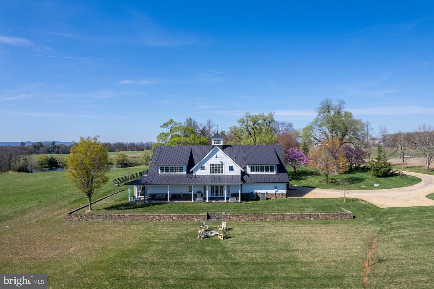 Waterford, Virginia, 20197, United States, 4 Bedrooms Bedrooms, ,5 BathroomsBathrooms,Residential,Active,1771409