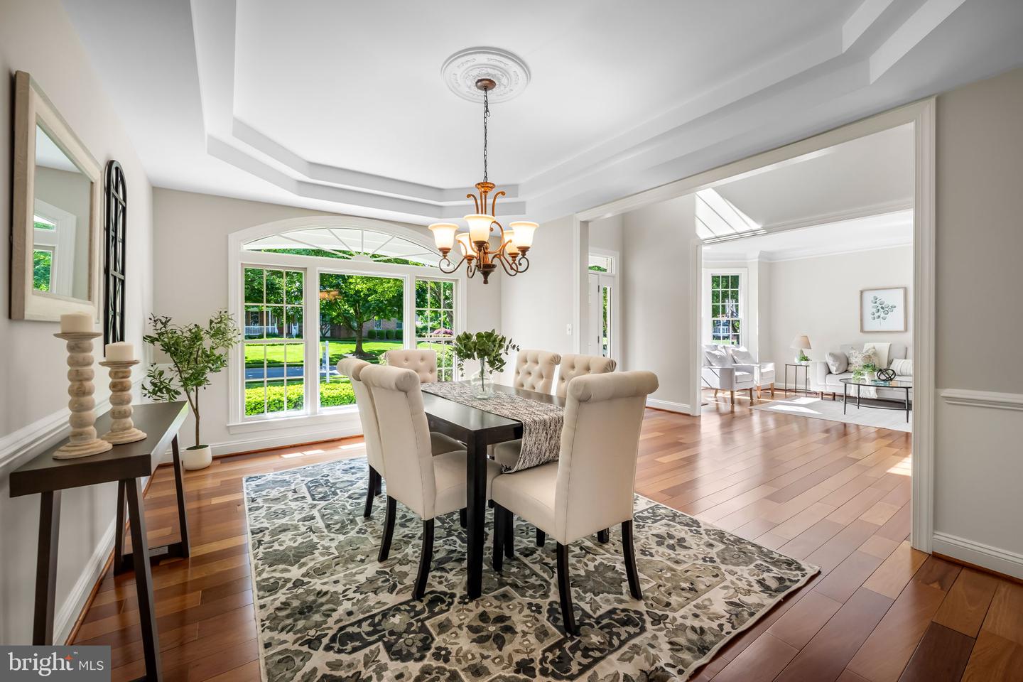 Ellicott City, Maryland, 21042, United States, 5 Bedrooms Bedrooms, ,5 BathroomsBathrooms,Residential,Pending,2045798