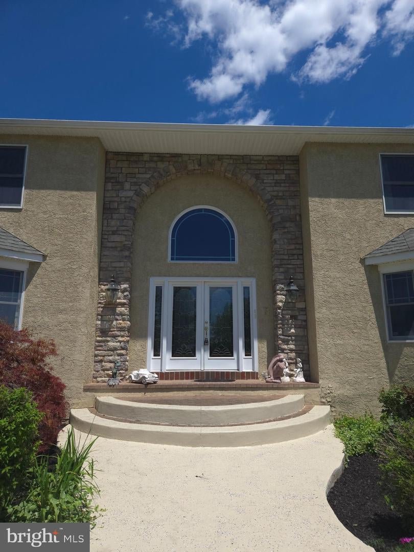 Collegeville, Pennsylvania, 19426, United States, 6 Bedrooms Bedrooms, ,5 BathroomsBathrooms,Residential,Active,2018175