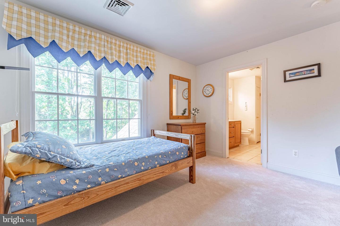 West Chester, Pennsylvania, 19382, United States, 4 Bedrooms Bedrooms, ,4 BathroomsBathrooms,Residential,Active,2051989