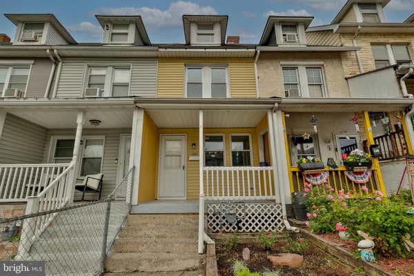 206 JUNIATA ST, FREEMANSBURG, PA 18017 - Image 1