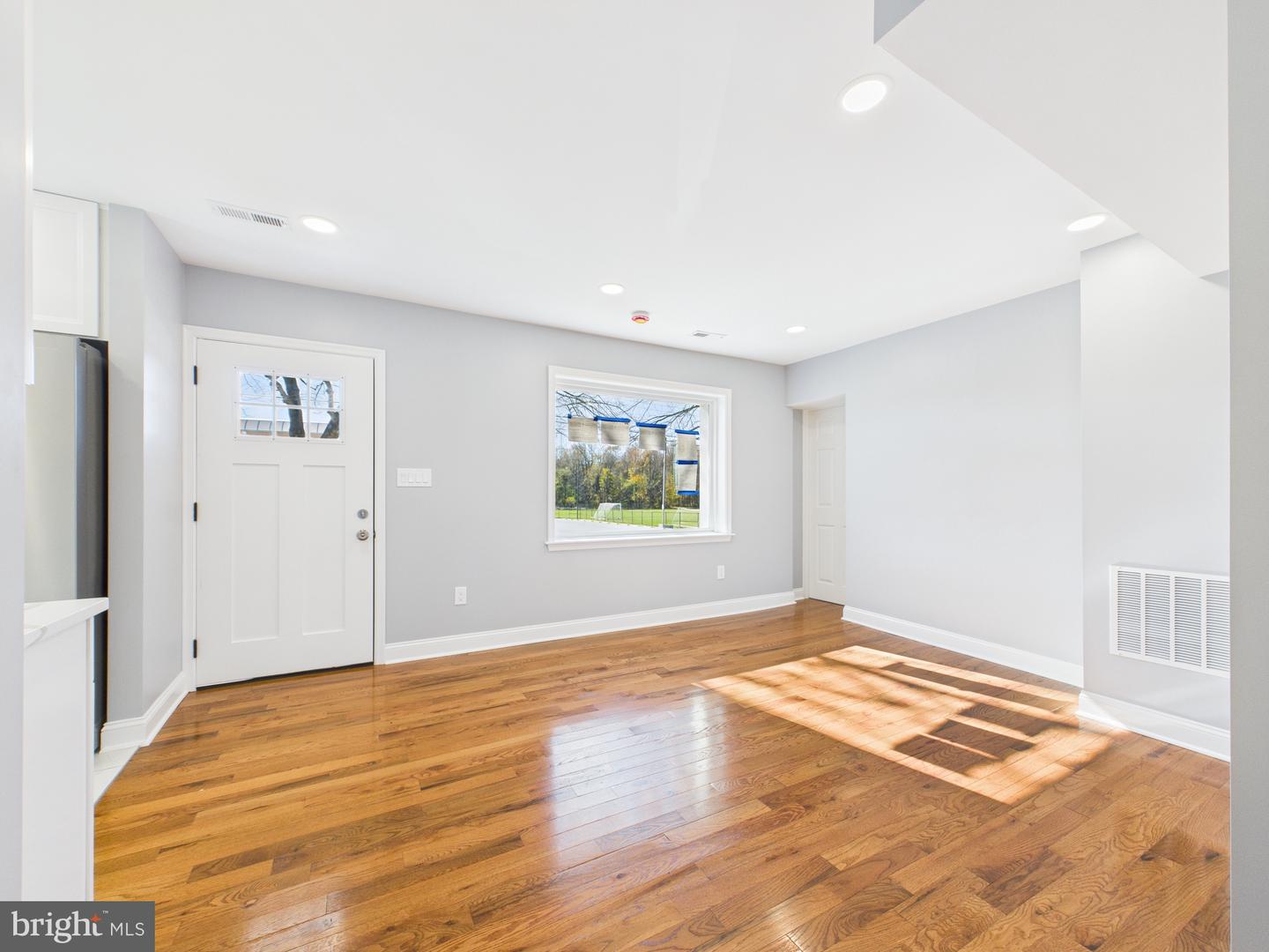 College Park, Maryland, 20740, United States, 7 Bedrooms Bedrooms, ,3 BathroomsBathrooms,Residential,Active,1992554