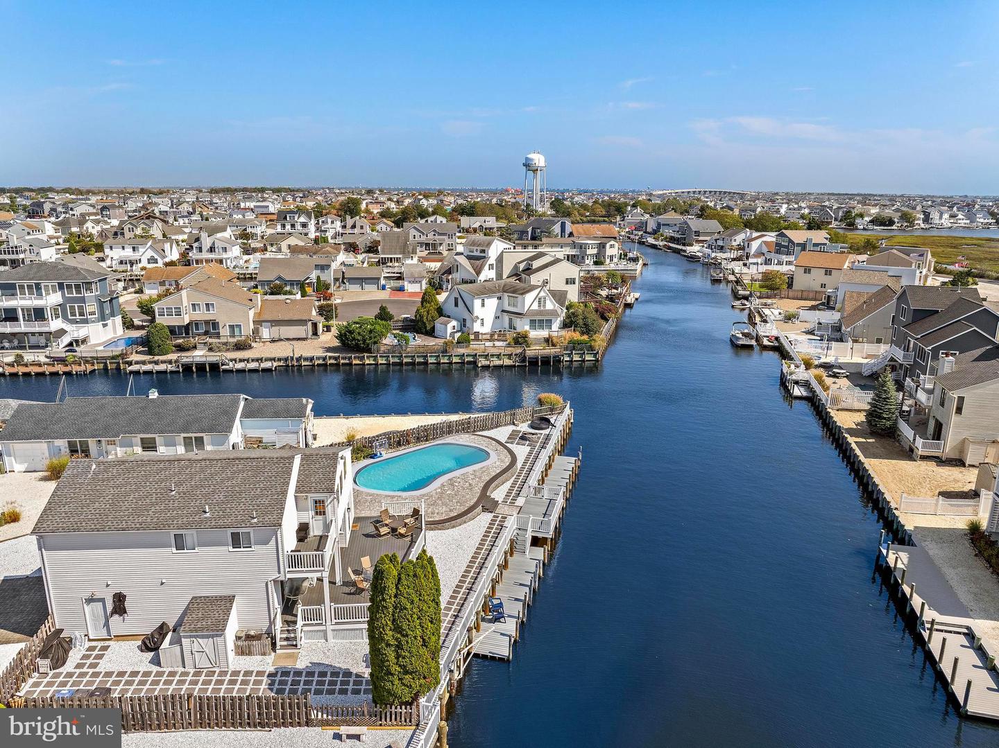 Manahawkin, New Jersey, 08050, United States, 4 Bedrooms Bedrooms, ,3 BathroomsBathrooms,Residential,Active,1885030