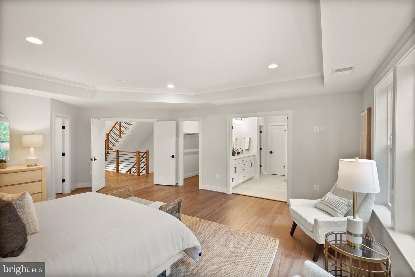 Falls Church, Virginia, 22046, United States, 7 Bedrooms Bedrooms, ,7 BathroomsBathrooms,Residential,Active,1798016